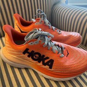 Hoka Mach 5